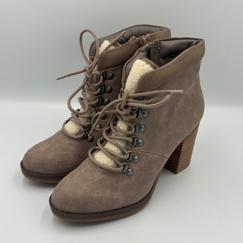 Kensie Taupe Atlanta Lace-Up Ankle Boots Size 8M w/ BOX